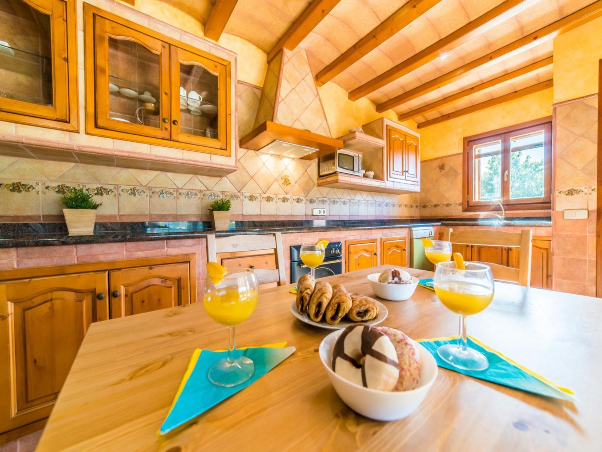 Charming For 8 Guests *