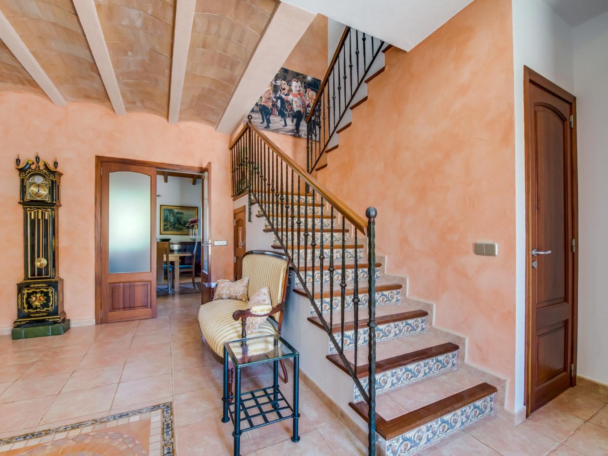 Ferienhaus Charming For 8 Guests Selva (Mallorca)