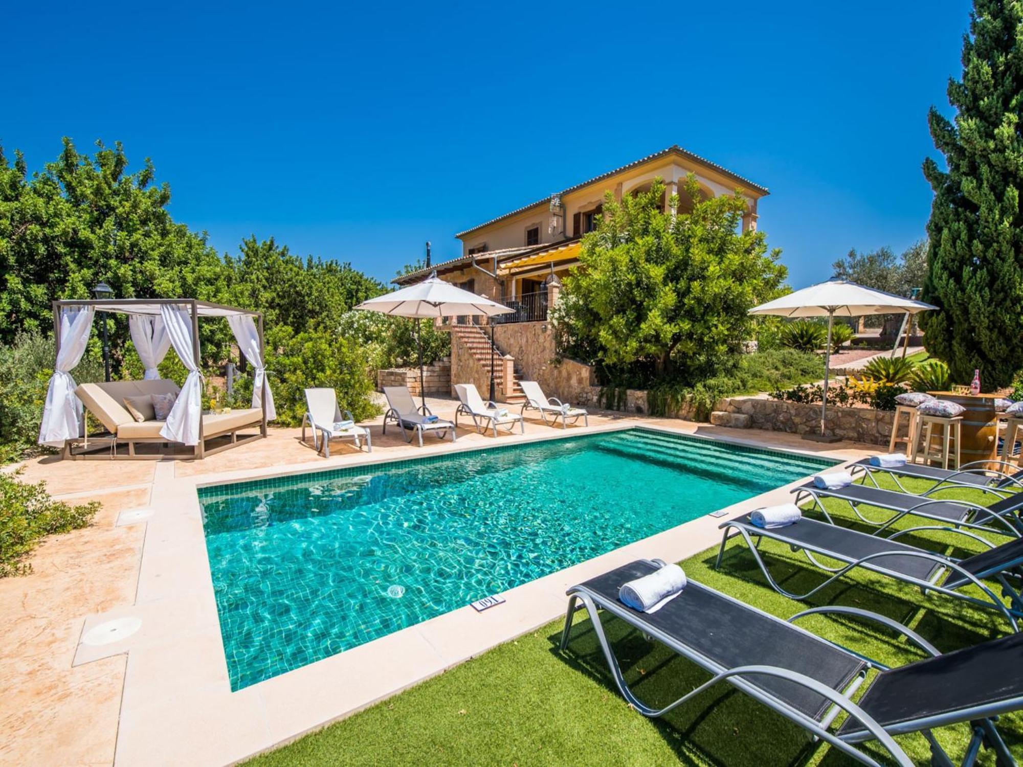 Charming For 8 Guests Selva (Mallorca)